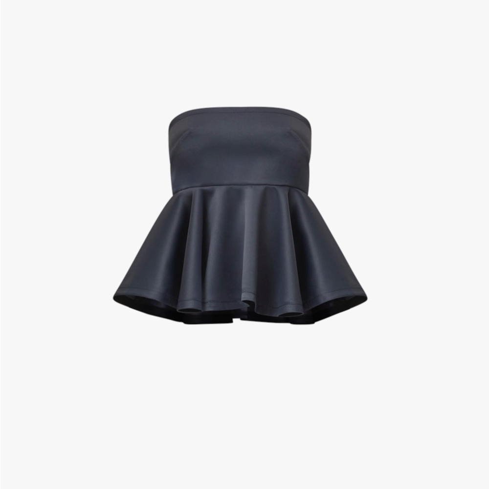 BY ROMY A SHINY GREY METALLIC STRAPLESS PEPLUM STYLE BEAUTIFUL TOP!❤️
